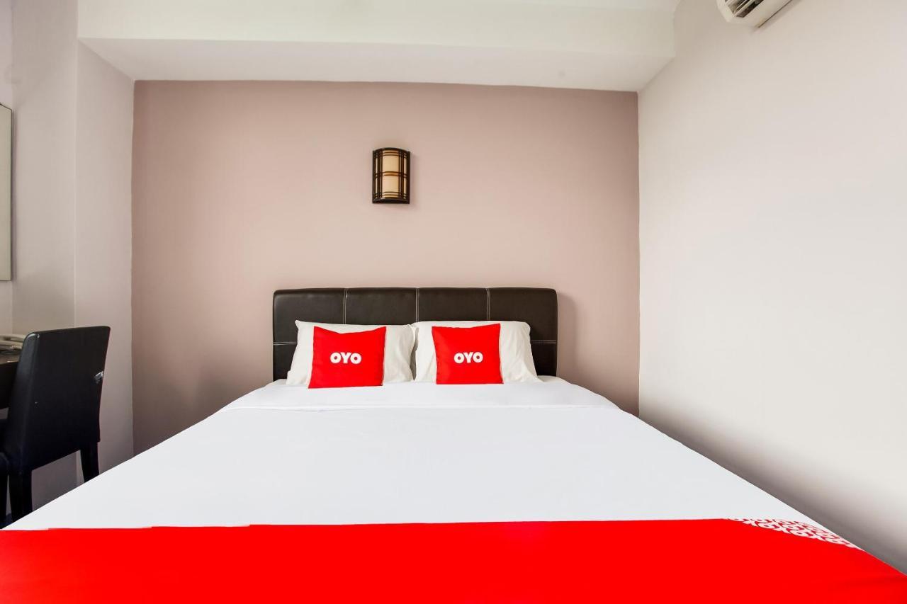 Oyo 89631 988 Hotel Johor Bahru Zewnętrze zdjęcie